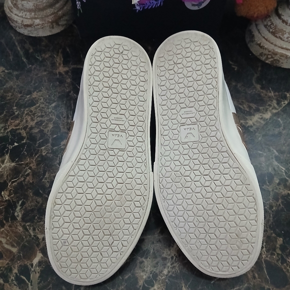 Veja RecifeTriple Grip Casual/Lifestyle Shoes Size 8 for Women - Picture 9 of 11